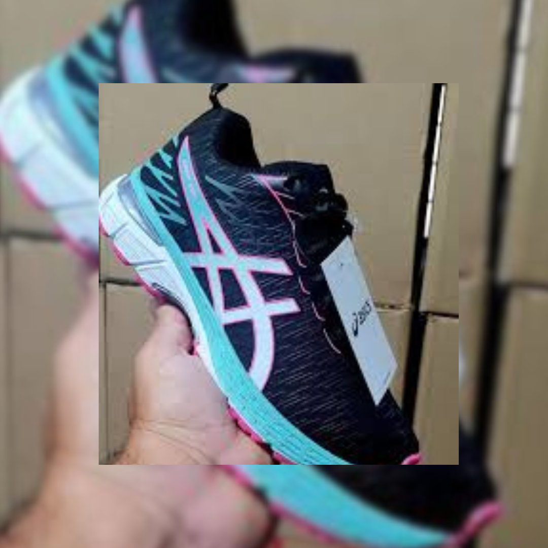 Tênis Asics Esportivo