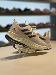 Tênis Adidas Esportivo Cinza